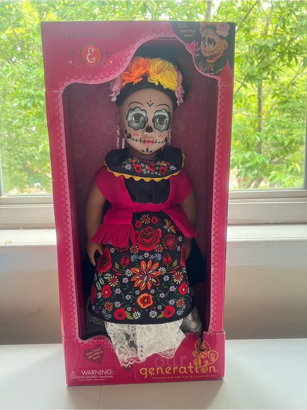 Our Generation Esperanza Día de Muertos
Day of the Dead Special Edition 18" Doll